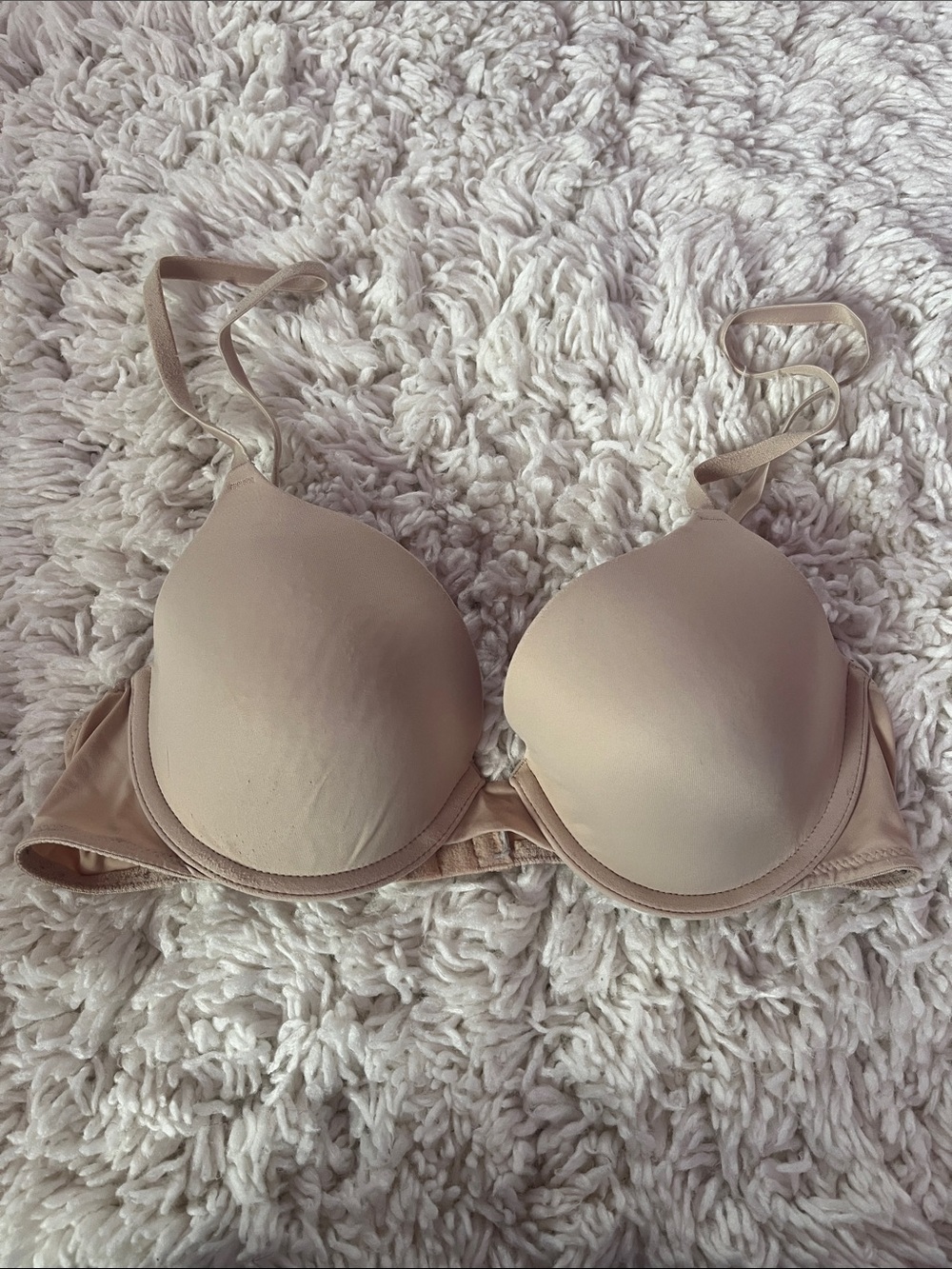 PINK Victoria's Secret Everyday Light Nude T-Shirt Bra